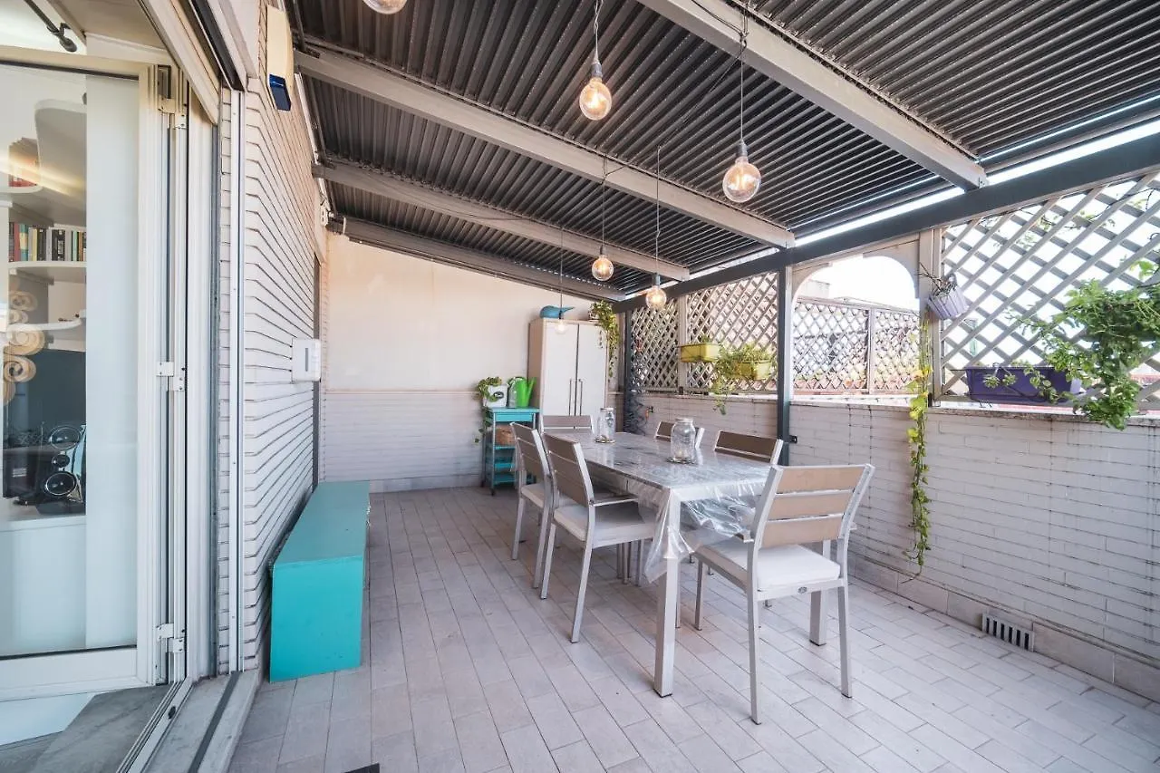 Appartamento Tiber House 60 Rome Marconi - Rome Vacation M&D Italia