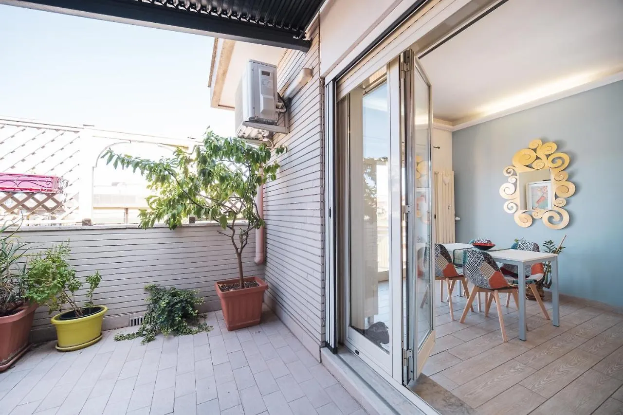 Apartament Tiber House 60 Rome Marconi - Rome Vacation M&D